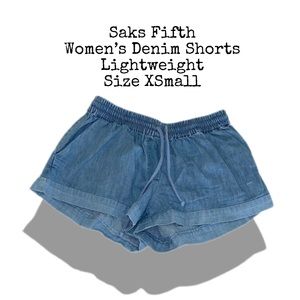 🍂3/$15 Saks Fifth Shorts